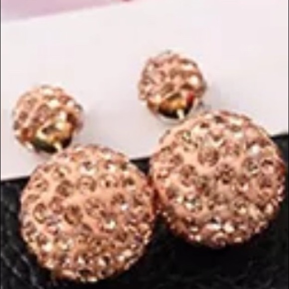 TWO SIDED OR DOUBLE SIDED STUD EARRINGS-NEW - Picture 4 of 6